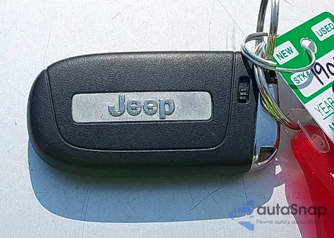 2019 Jeep Compass Limited 4X4 from USA, damaged, VIN 3C4NJDCB2KT734474